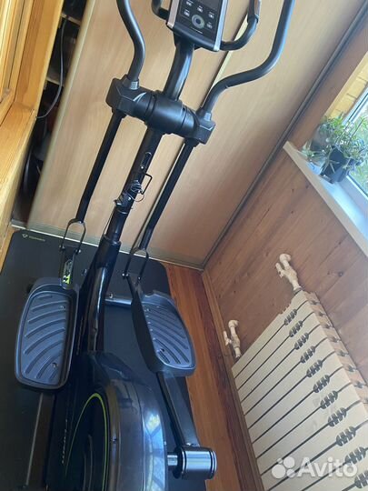 Эллиптический тренажер torneo