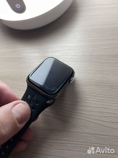 Часы apple watch se 44 mm