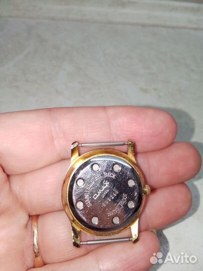 Часы наручные женские СССР omax