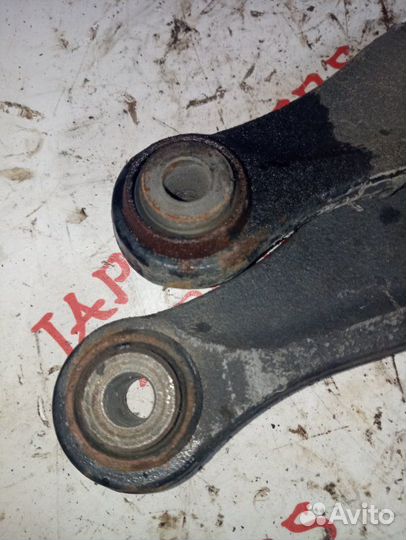 Рычаг подвески верхний задний Volvo S60 седан