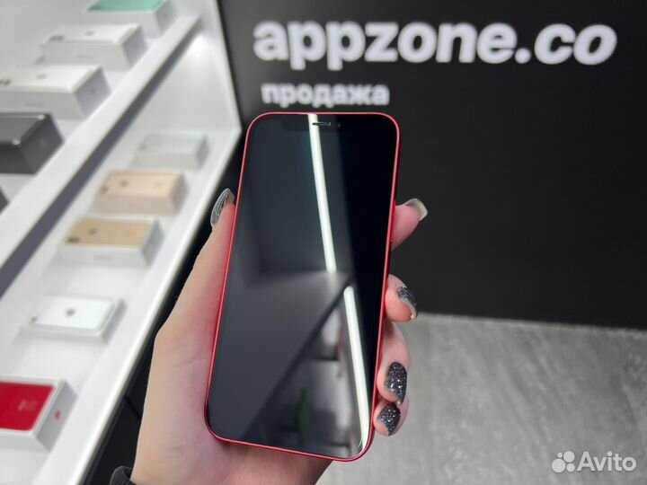 iPhone 12 64GB Red