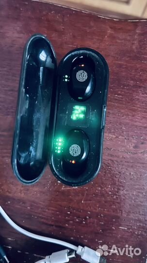 Беспроводные наушники