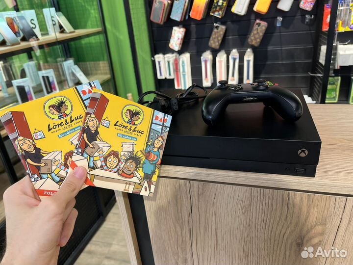 Xbox one s 1tb с играми новый
