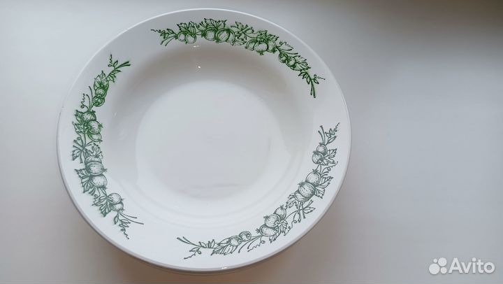 Салатники, тарелки