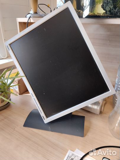 Монитор для компьютера бу