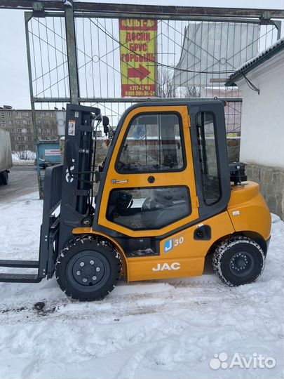 Вилочный погрузчик JAC CPCD30, 2023