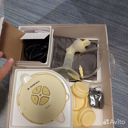 Молокоотсос medela swing электрический