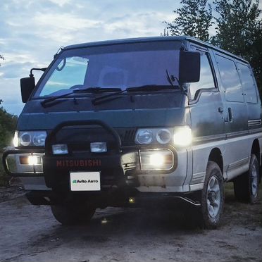 Mitsubishi Delica 2.0 MT, 1982, 275 000 км