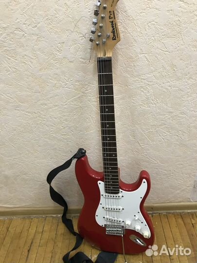 Электрогитара Rockwood by Hohner