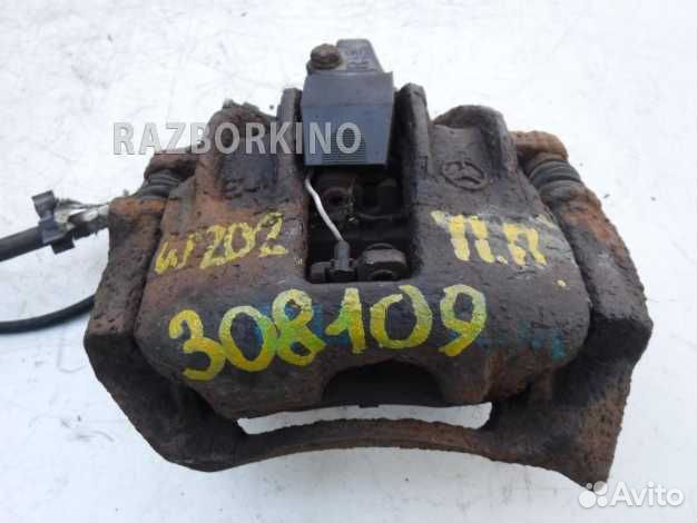 Суппорт передний правый