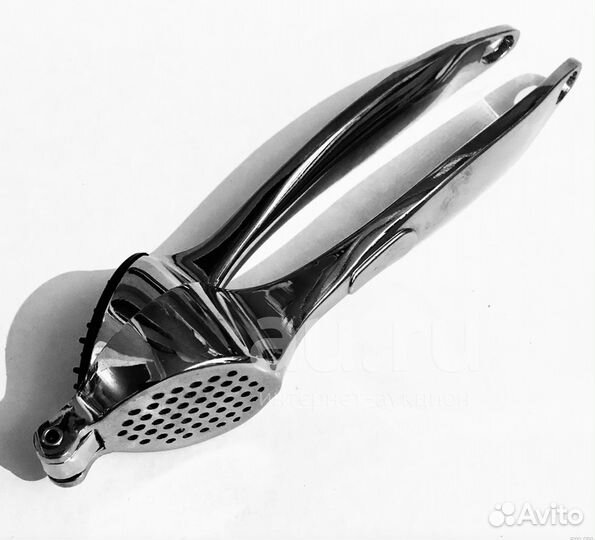 Прессы и терки для чеснока разные виды