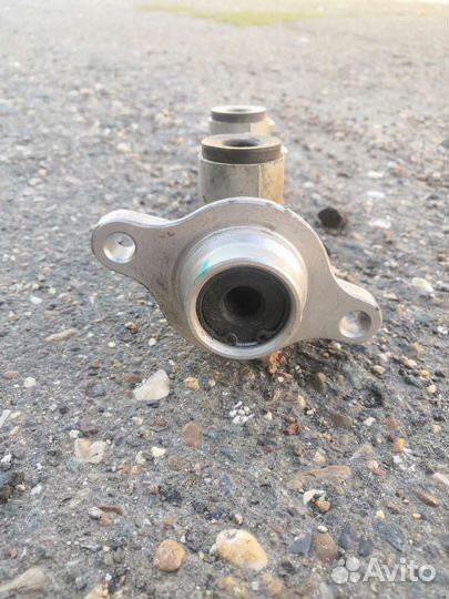 Главный тормозной цилиндр на hyundai Porter