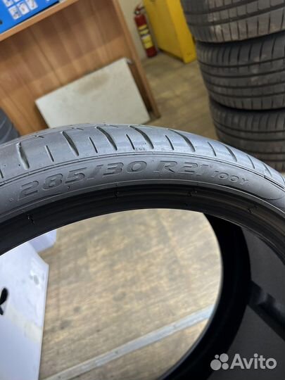 Pirelli P Zero 285/30 R21 101Y