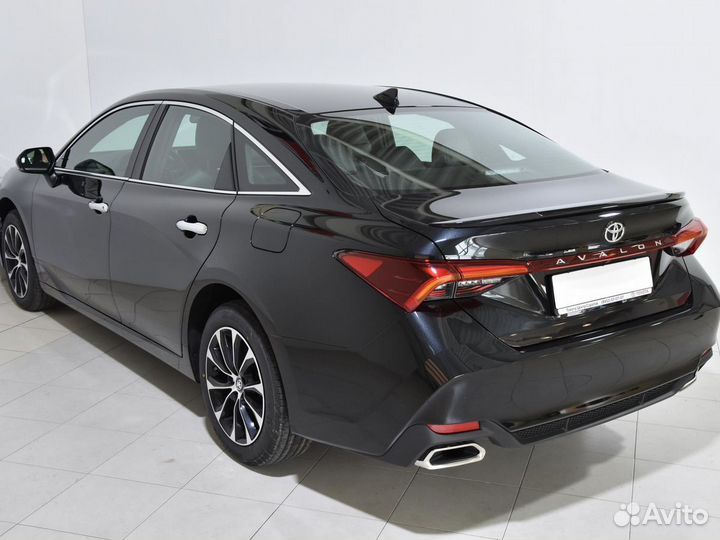 Toyota Avalon 2.5 AT, 2022