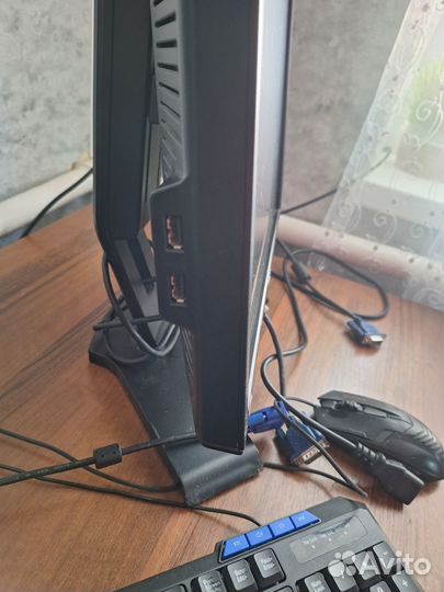 Монитор для компьютера dell