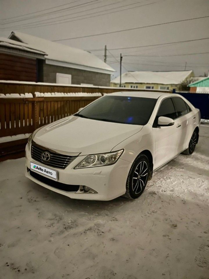 Toyota Camry: фото владельца