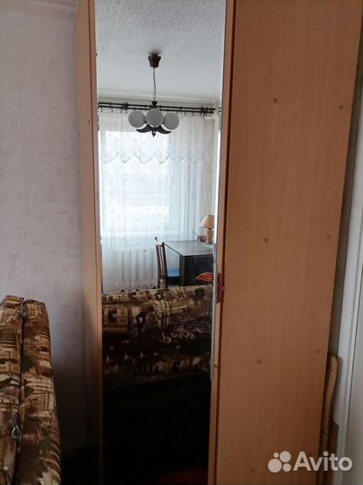 Угловой шкаф