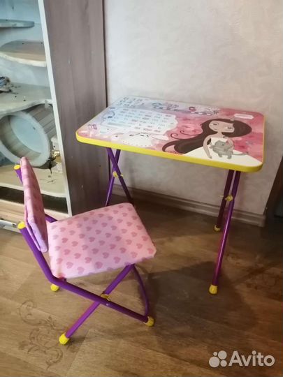 Детский столик и стульчик