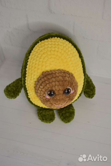 Мягкая игрушка авокадо