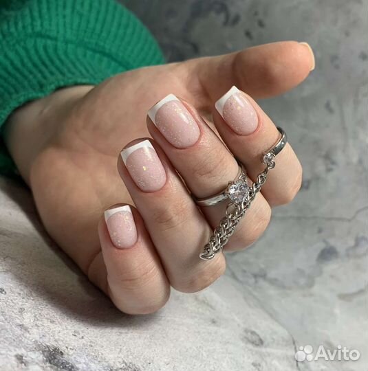 Мастер маникюра