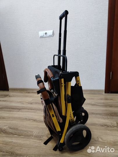 Прогулочная коляска Yoya Plus Max