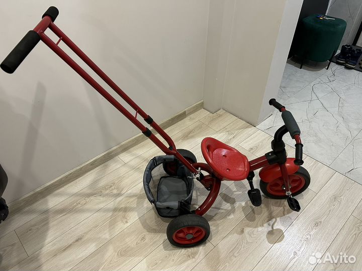 Велосипед трехколесный