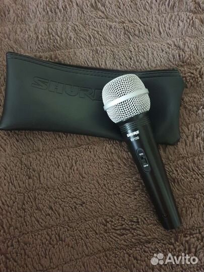 Динамический микрофон Shure sv100