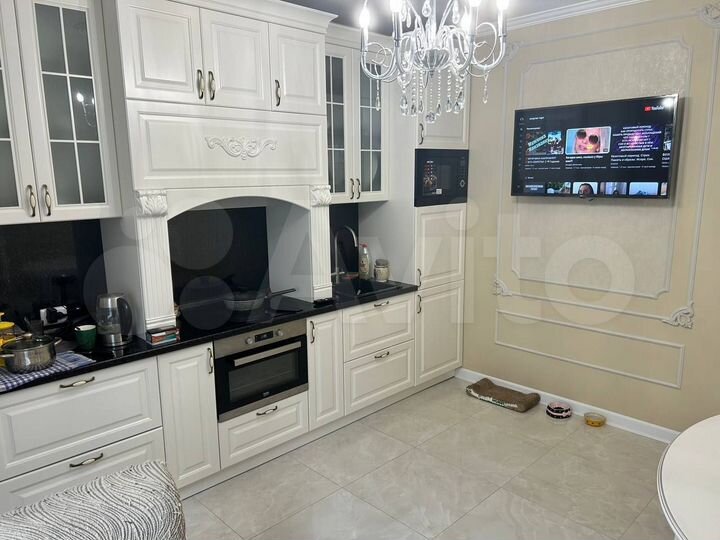 2-к. квартира, 63,5 м², 1/10 эт.