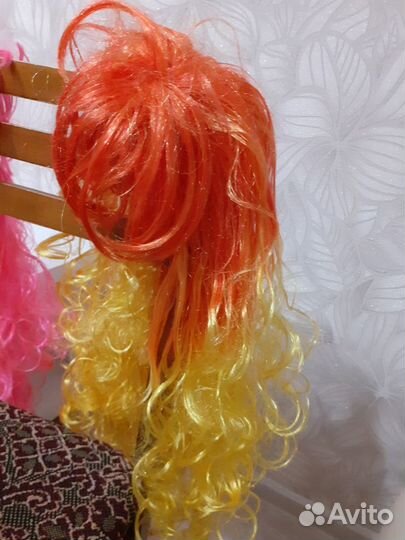 Парики для праздника