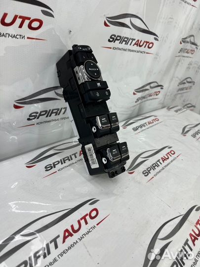 Блок управления стеклоподъемниками левый Kia