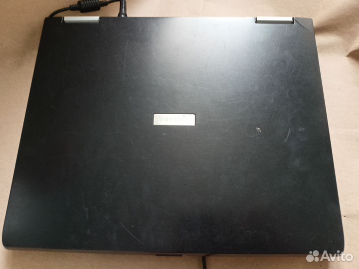 Ноутбук toshiba satellite