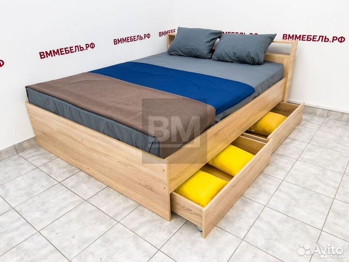 Кровать двуспальная с ящиками