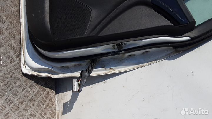 Дверь боковая Opel Mokka (2012-2019)