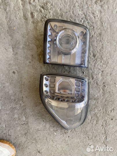 Задний правый фонарь Нисан Патрол