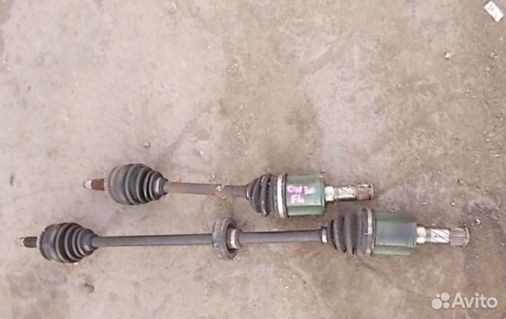 Привод передний на mazda demio DW3W B3