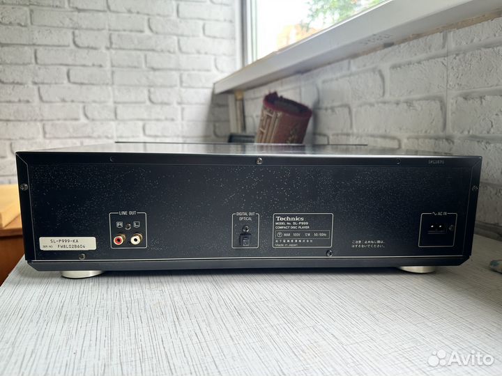 Cd проигрыватель Technics sl p999