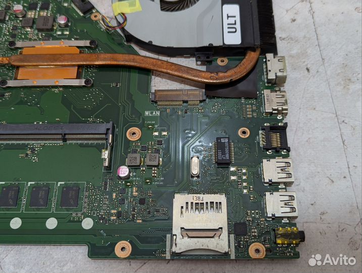 Ноутбук Asus X550L на запчасти