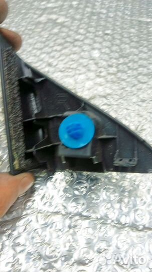 Накладка угла двери передней правой Toyota Camry70