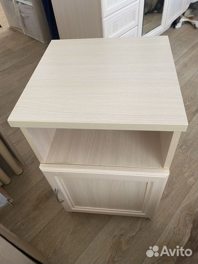 Тумба прикроватная бу