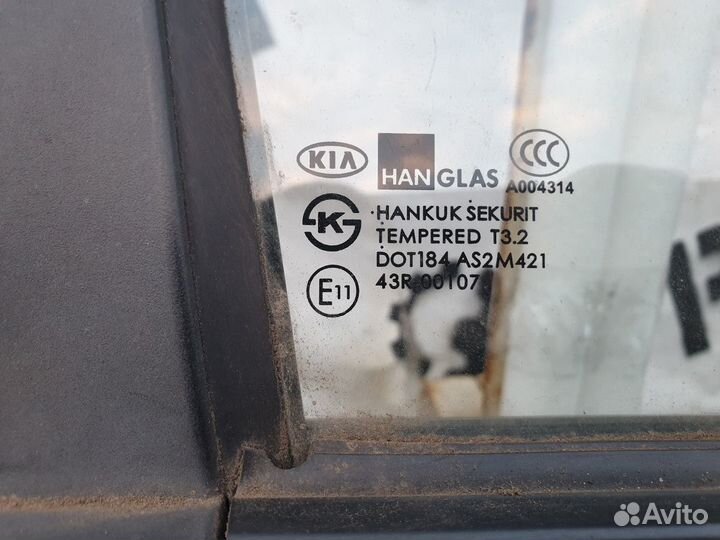 Стекло заднее правое Kia Spectra