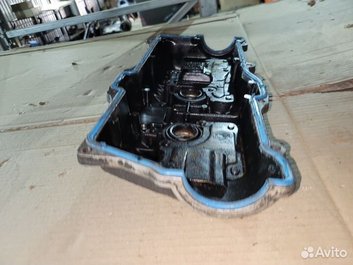 Крышка ГБЦ левая Toyota camry XV10 3vzfe