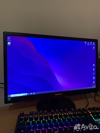 Монитор Philips 21,5