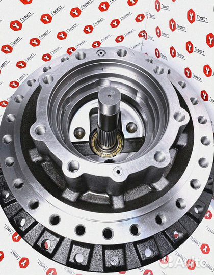 Редуктор хода Hitachi ZX350LCH-3