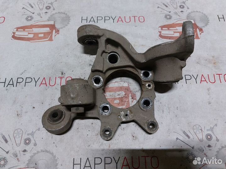 Задний левый кулак Volvo XC70