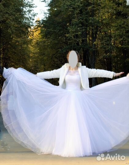 Красивое свадебное платье