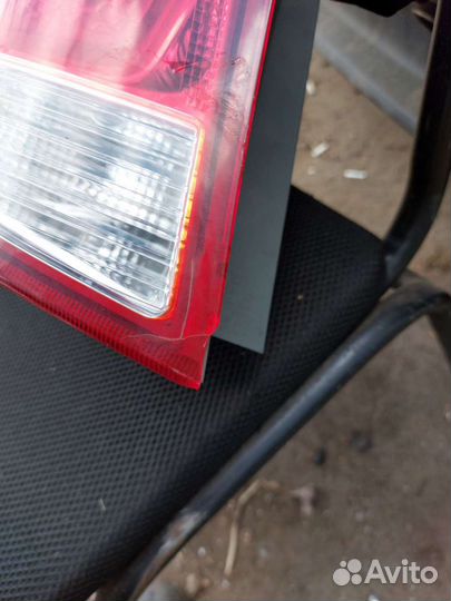 Фонарь задний левый. Kia Rio 3.2016г