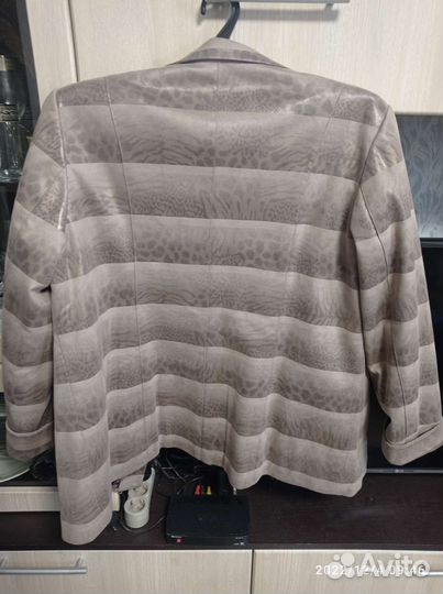 Куртка демисезонная