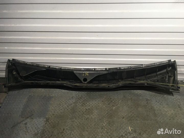 Решетка стеклоочистителя жабо (планка под лобовое