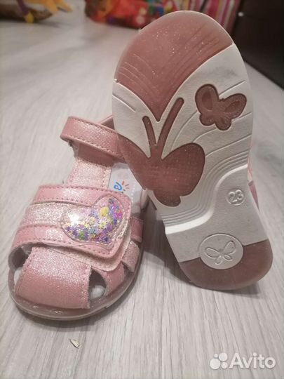 Босоножки для девочки