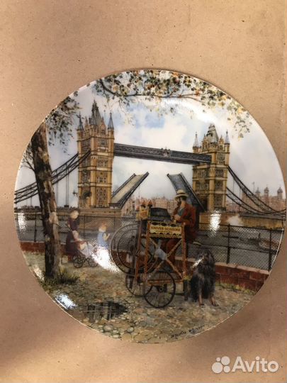 Сувенирные тарелки